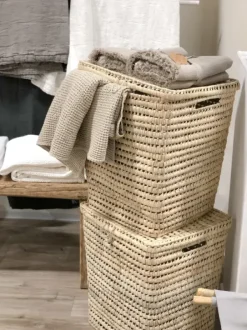 Tine K Home – pyykkikori kannella