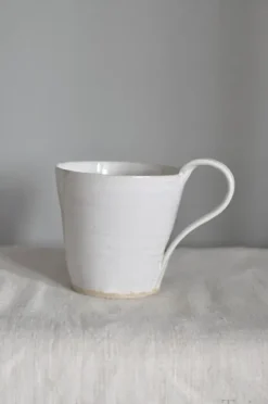 Tuias - Keraaminen muki L, valkoinen