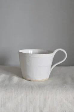 Tuias - Keraaminen muki M, valkoinen