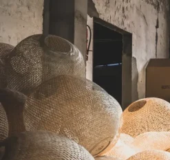 Ay illuminate Tunnelmaa tilaan kuin tilaan upeiden valaisimien kautta <3