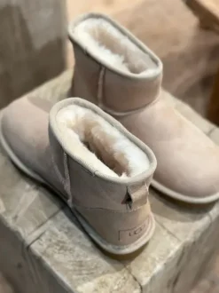UGG - Classic mini II, sand