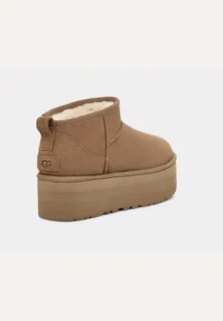 UGG - Classic ultra mini platform, chestnut