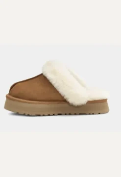 UGG - Disquette Slipper, chestnut