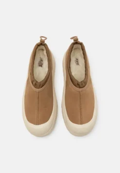 UGG - Tasman miesten Weather Hyb, chestnut/whitecap