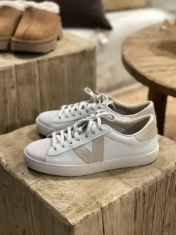 Victoria - nahkatennarit, hielo