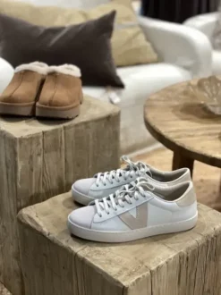 Victoria - nahkatennarit, hielo