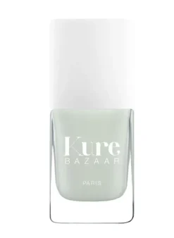 Kure Bazaar Viimeistele lookisi kauniilla kynsilakan sävyillä!