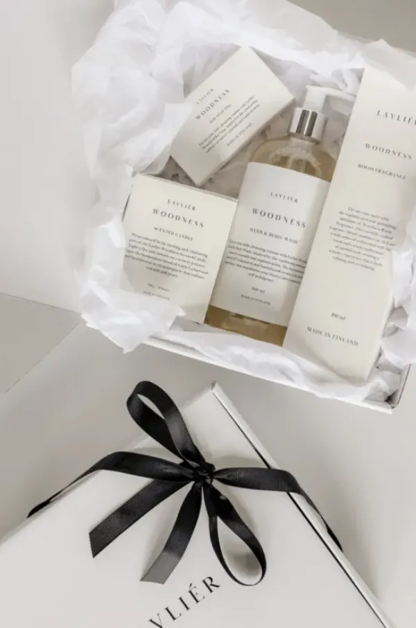 Lavliér Woodness Hand & Body nestesaippua 500ml