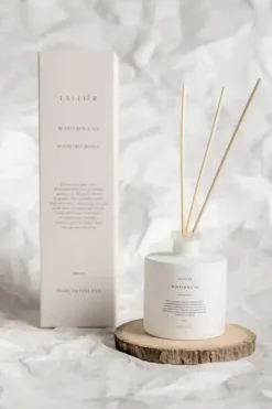 Lavliér Woodness huonetuoksu 100ml