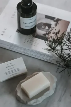 Lavliér Woodness palasaippua 120g